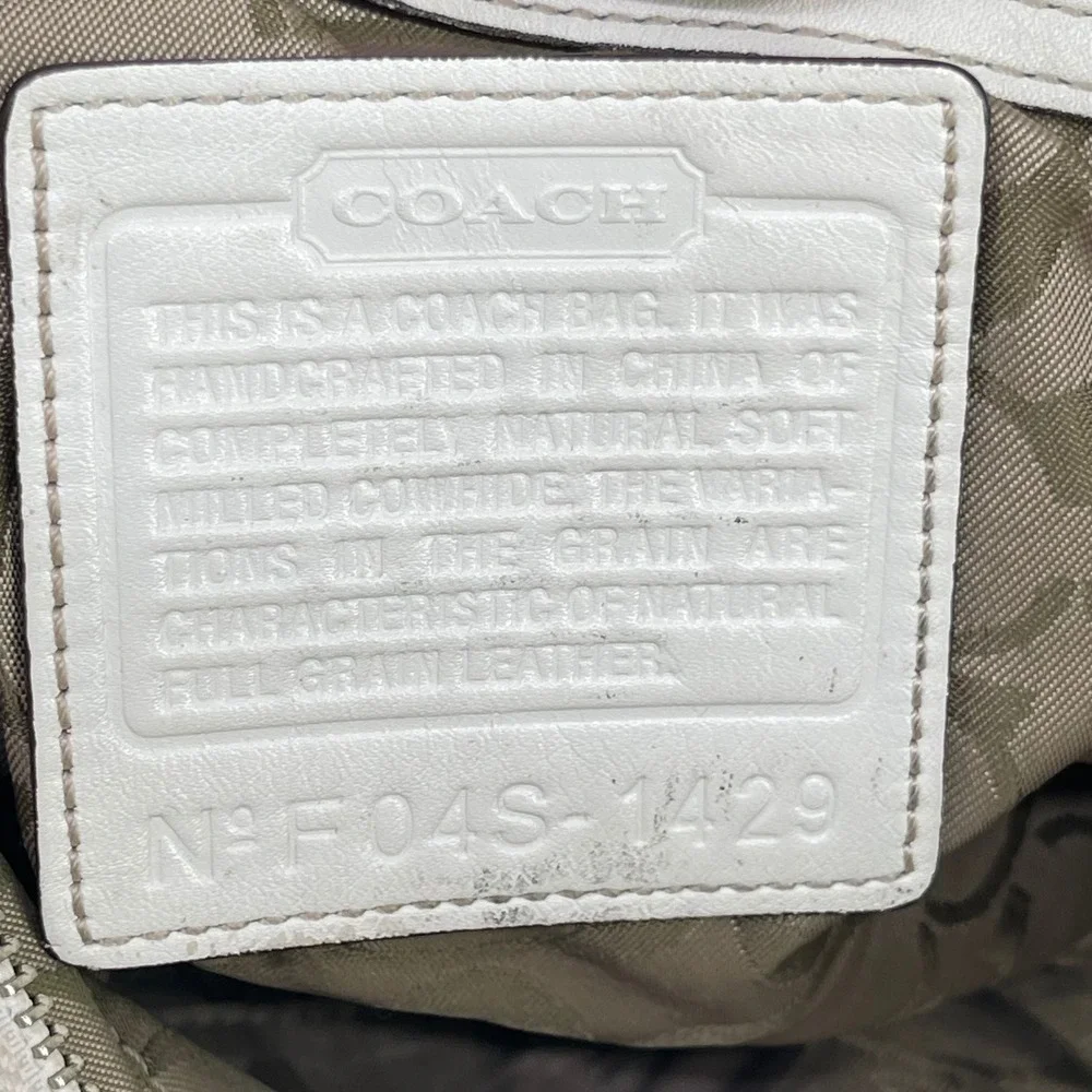 Coach Legacy Hobo Bag Womens Medium Cream Pebble Leather Tassel F04S-1429 Duffel